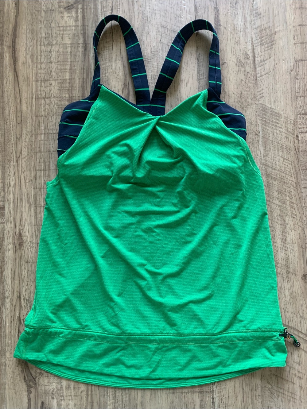 *like new* Vintage Lululemon No Limits/Rest Less Tank-top
